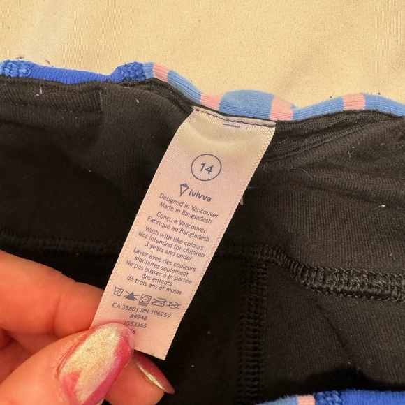 Ivivva Girls reversible leggings - Picture 3 of 3